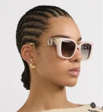 30Montaigne S13I - Image 2